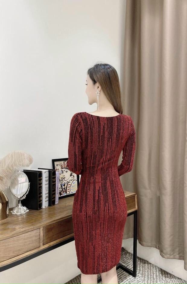 Đầm Body Chéo Ngực - HN933